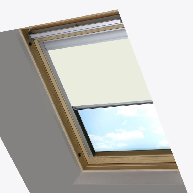 Blackout Delicate Cream Skylight Blind