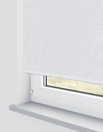 Reflection Fr Silk Roller Blind