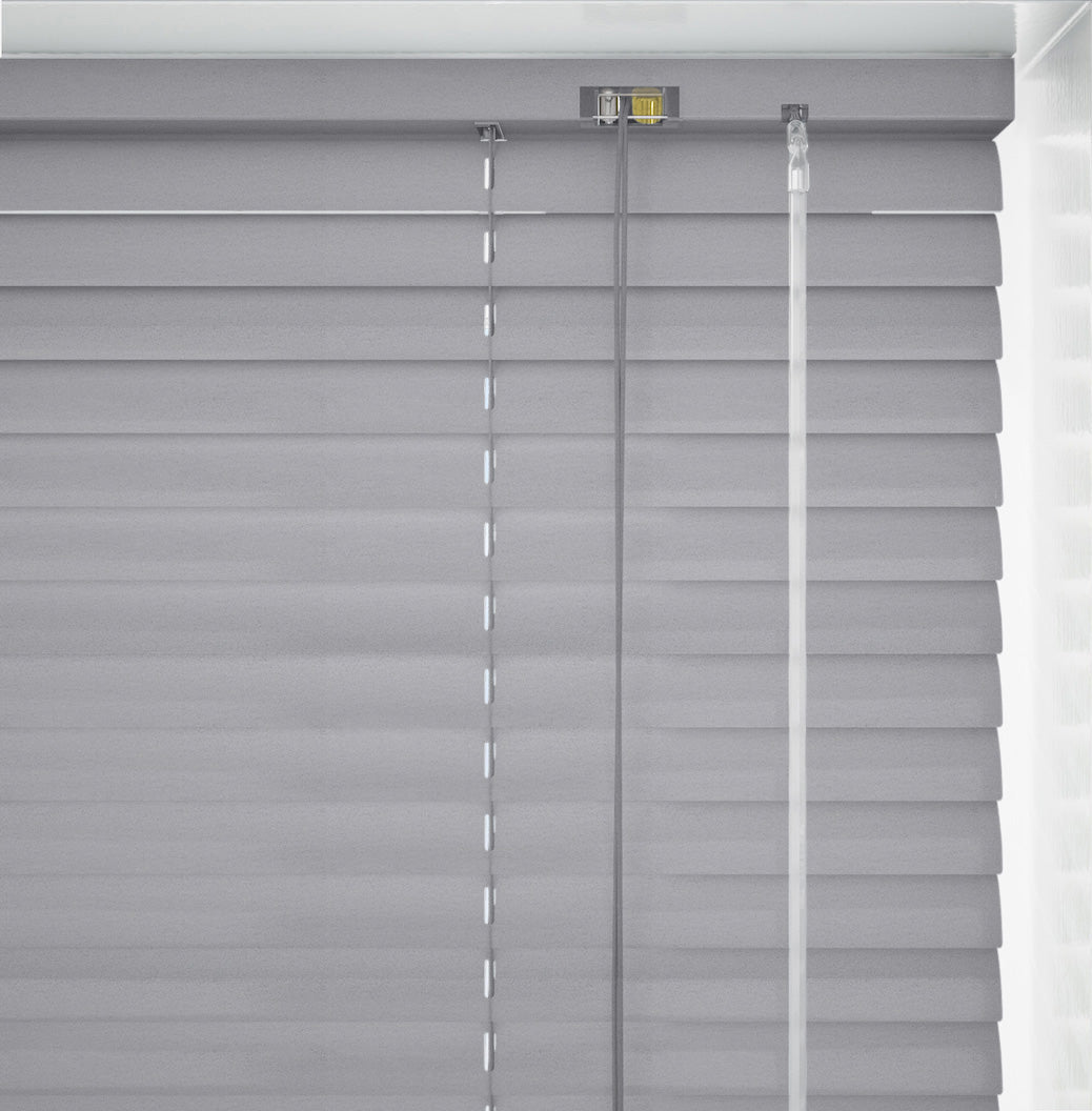 Frosted Silver Metal Venetian Blind