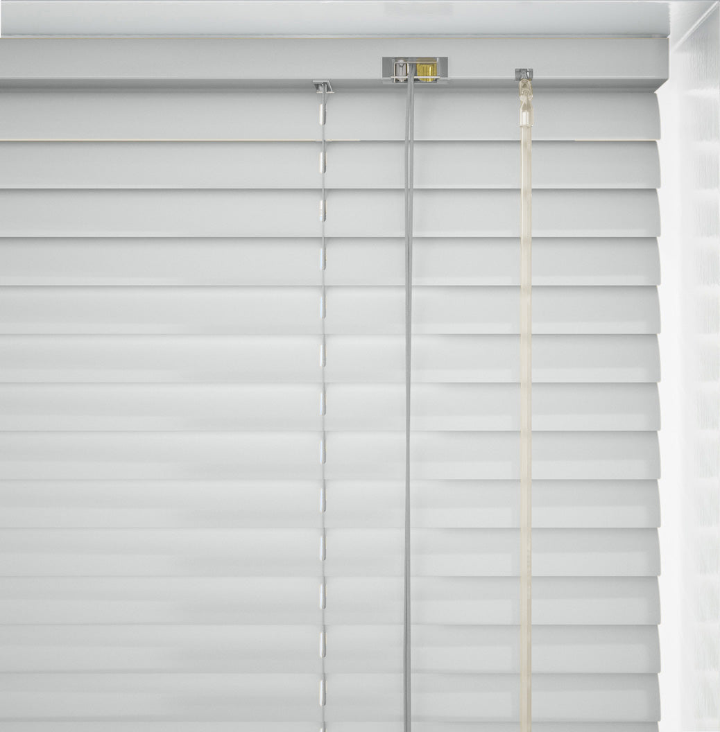 Mint Cream Metal Venetian Blind - 25mm