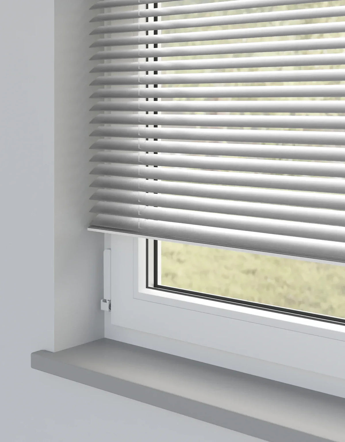 Shiny Silver Metal Venetian Blind - 25mm
