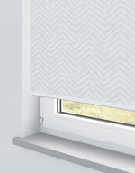 Makira Glacier Electrical Roller Blind