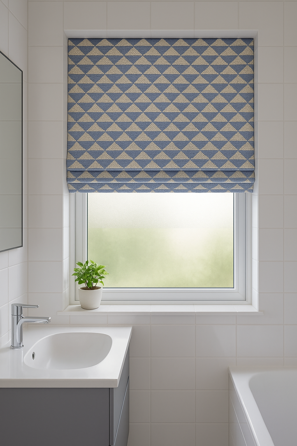 Arena Mode Blueberry Roman Blind