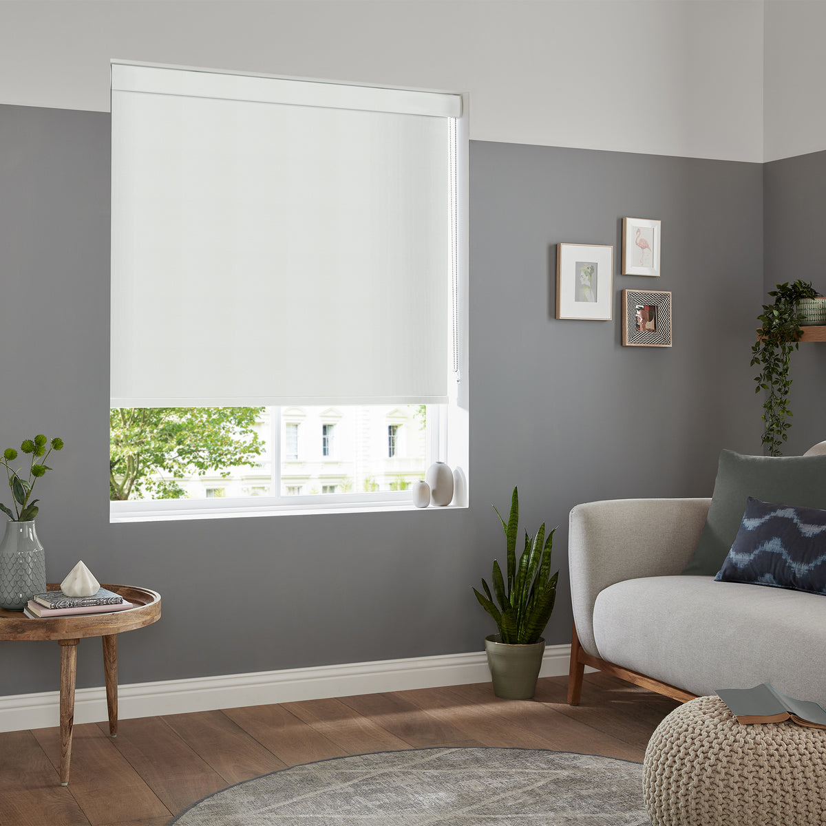 Insta Fit No Drill Petunia Blackout White