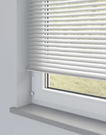 Glacier Metal Venetian Blind - 25mm
