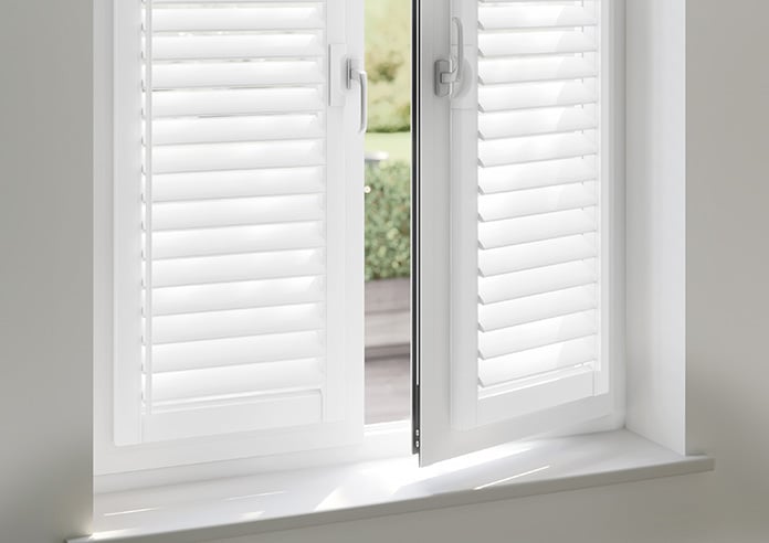 Sierra, Ice White - Perfect Fit Shutter Blind