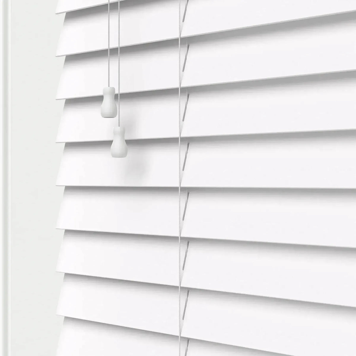 Aquawood White Smooth Wooden Blind